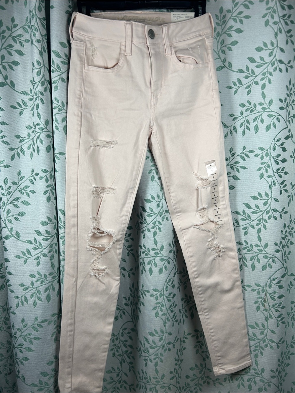 American Eagle Outfitters Light Pink Distressed Skinny Jeans